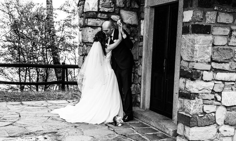 Wedding-photo-como.<br />Ciao e benvenuto nella mia galleria! Sono Susanna Spina, la tua fotografa di fiducia, pronta a catturare ogni momento speciale della tua vita.<br />